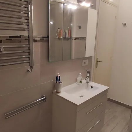 Roca Sea Apartment Menton Exterior foto